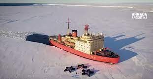 Tripulantes del Irízar "dibujaron" en el hielo antártico tres estrellas en homenaje a la Selección | Actualidad