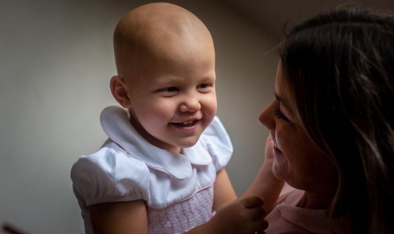 Con 2 años, Lolita superó los 22.000 seguidores en TikTok: atravesó el cáncer contando su historia en la red social | Actualidad