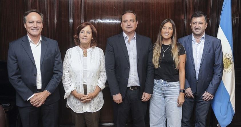 Duro revés para Cristina Kirchner: se partió el bloque oficialista en el Senado | Política