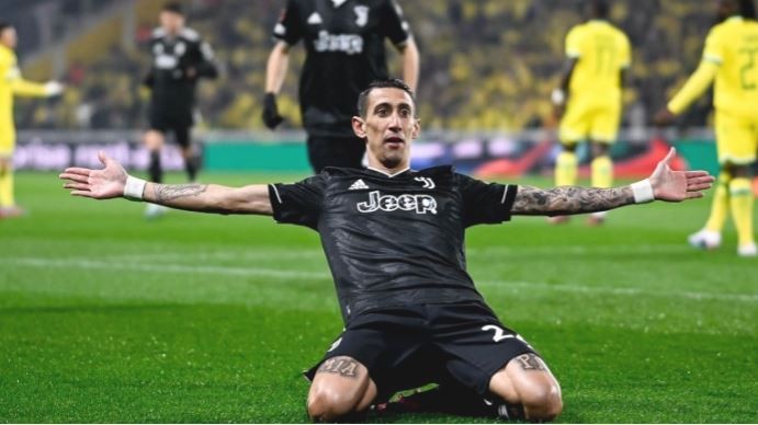 Di María hizo los tres goles de la "Juve" en la Europa League | Deportes