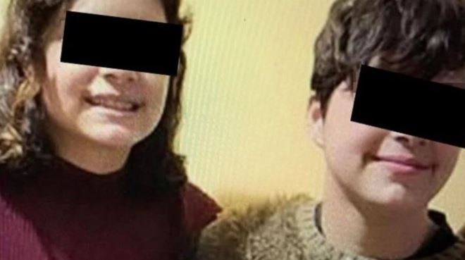 Una compañera de las gemelas que se tiraron de un tercer piso en Barcelona relató el calvario que sufrían en la escuela | Actualidad