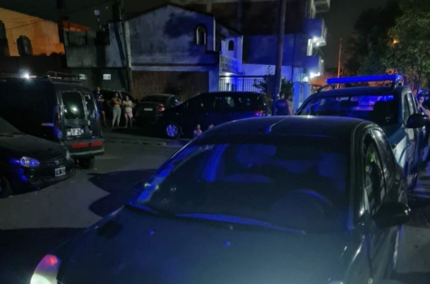 Persecución y lluvia de balas en el Bajo Flores: delincuentes se enfrentaron a tiros con policías | Actualidad
