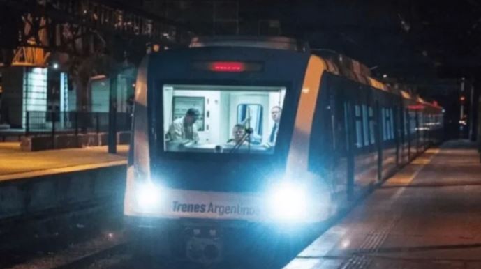 Terror a bordo del tren: un hombre accionó una granada en la estación de Flores | Actualidad