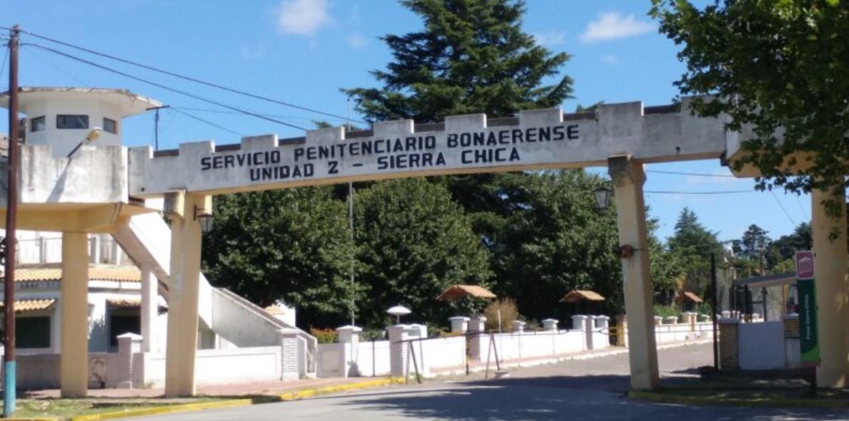 Cayó una banda que estafaba desde la cárcel de Sierra Chica: robaron cuatro millones de pesos con ventas falsas | Actualidad