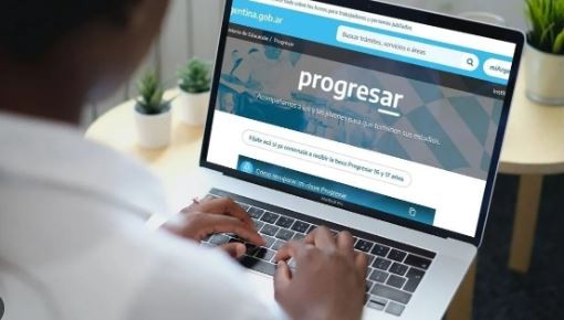 Plan Progresar: los estudiantes que lo recibieron en 2022 deben volver a inscribirse en 2023 | Actualidad