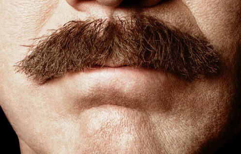 Ponerse bigotes o sonreír como Buda, entre las diez cirugías más insólitas | Curiosidades