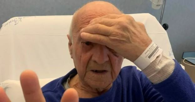 Un hombre que era ciego volvió a ver tras un autotrasplante de ojo en Italia | Actualidad