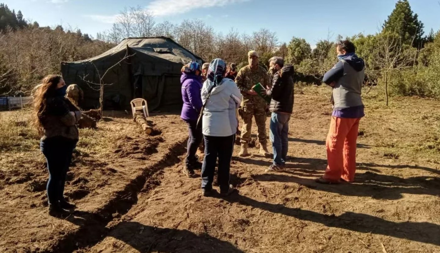 La Corte Suprema ordenó suspender la entrega de tierras a una comunidad mapuche en Bariloche | Actualidad