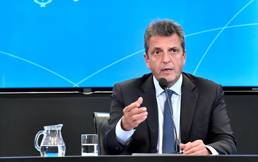 Cambios en dólares soja, ahorro y tarjeta: Economía anunciará mañana nuevas medidas | Economía