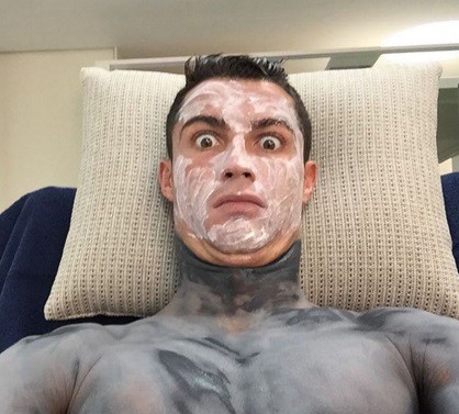 Cristiano Ronaldo compartió sus secretos de belleza en las redes sociales | Deportes