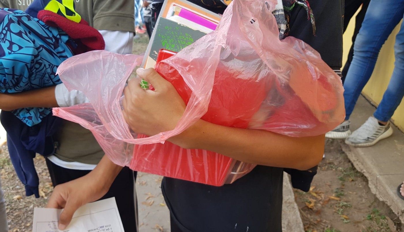 Córdoba: piden que los alumnos lleven los útiles en bolsas transparentes para detectar armas | Actualidad