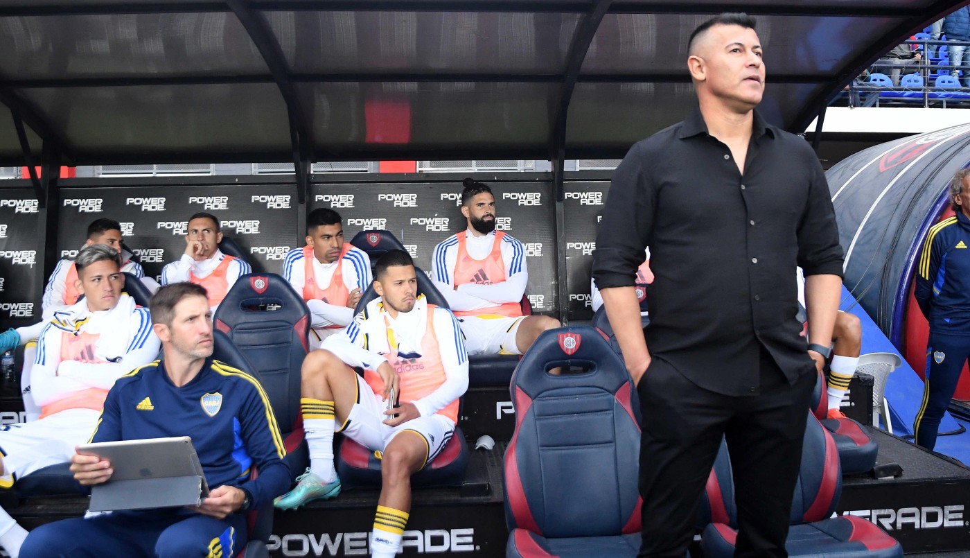Tras la derrota de Boca, Almirón pidió "más tranquilidad" | Deportes