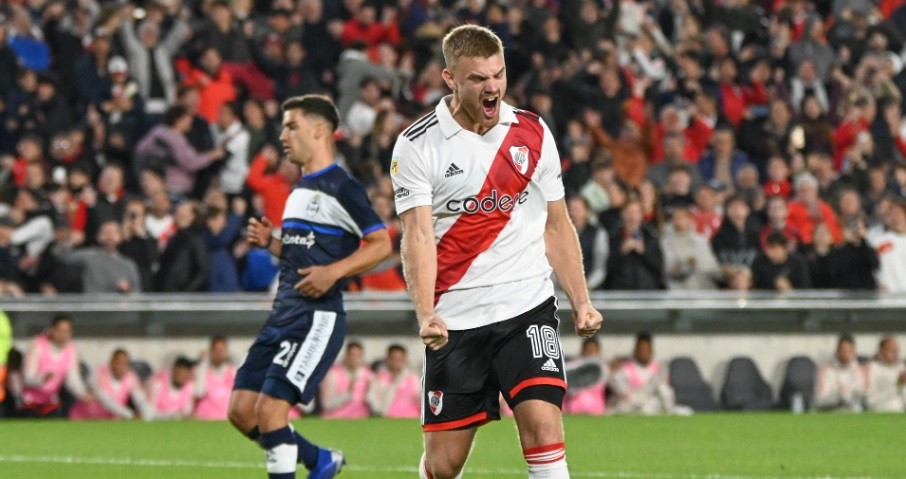 River, a paso firme: goleó a Gimnasia y estiró su ventaja como único líder | Deportes