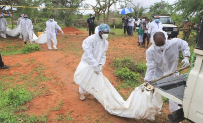 Exhumaron 47 cadáveres de fosas comunes de un presunto culto en Kenia | Internacionales