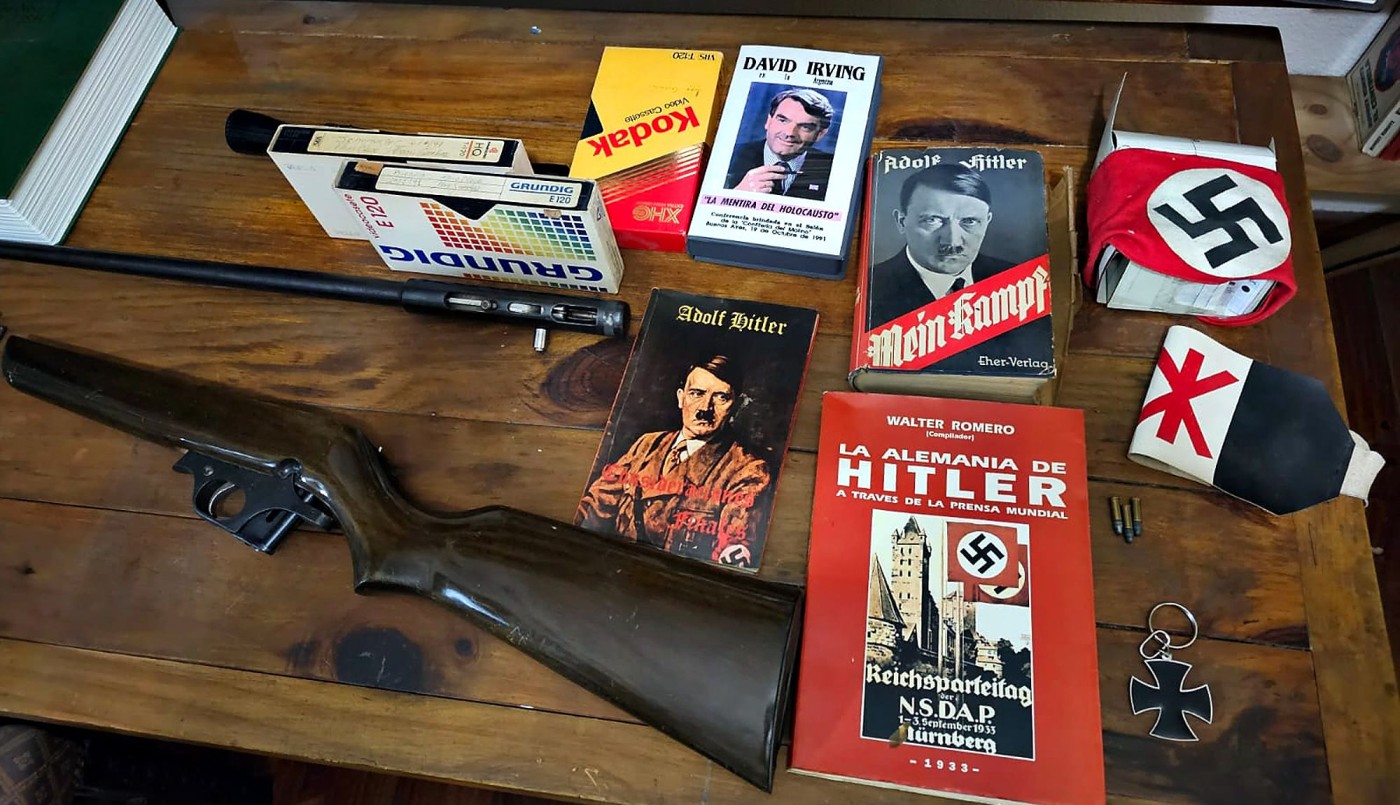 Abogado investigado por "museo nazi" dijo que los objetos secuestrados son "recuerdos familiares" | Actualidad