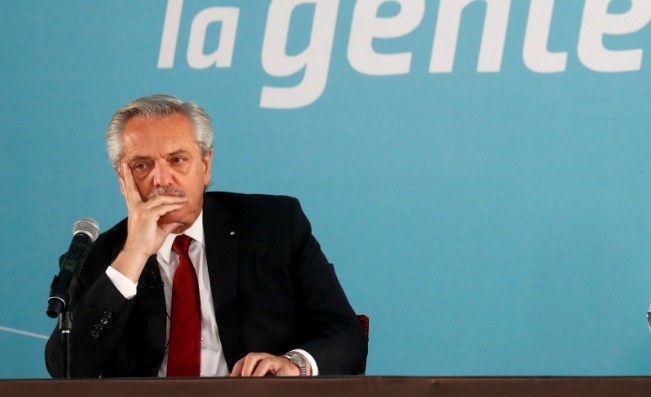 Tensión cambiaria: el Presidente acusó a "la derecha" y ratificó a Pesce en el Banco Central | Política