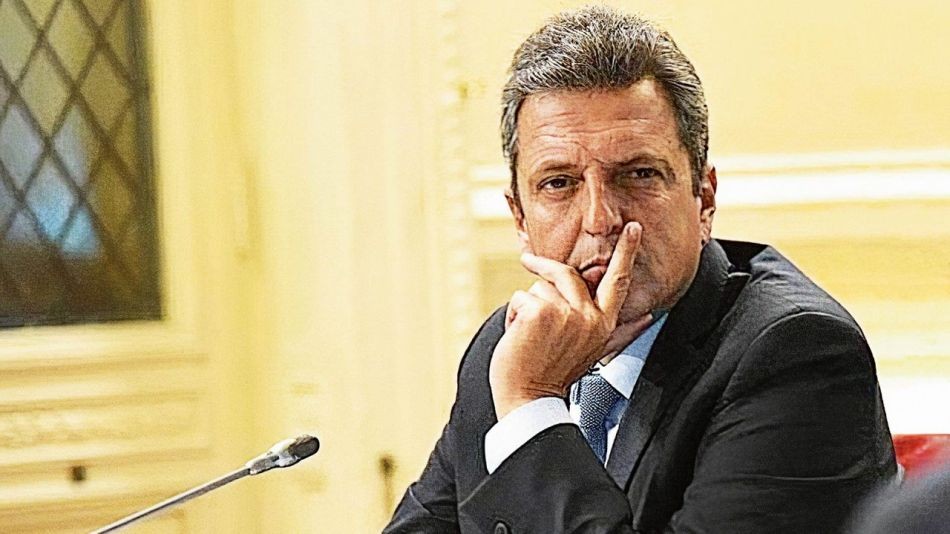 Massa cuestionó las "versiones" que impactan en los instrumentos financieros vinculados al dólar | Política