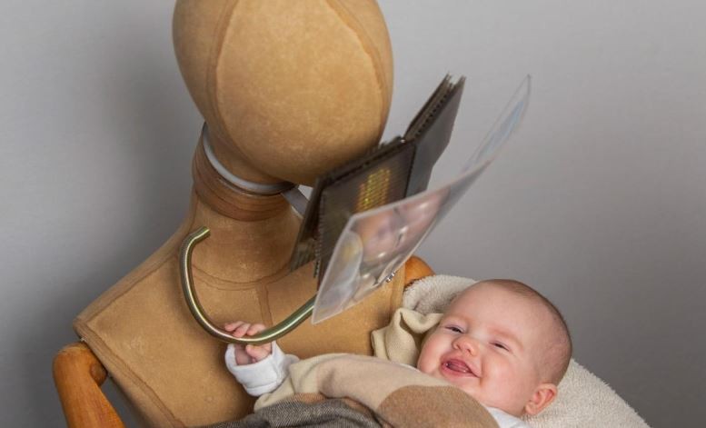 Nacen las primeras bebés por fertilización asistida realizada con robots | Internacionales