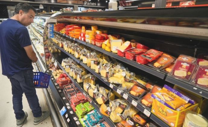 Los alimentos en el conurbano acumulan un aumento del 42,4% en el primer cuatrimestre del año | Economía
