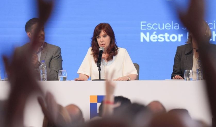 Causa Vialidad: los jueces Hornos y Borinsky rechazaron las recusaciones de Cristina Kirchner | Política