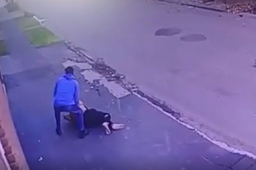 Escapaba de la Policía, se tiró de un tercer piso y se rompió los tobillos | Actualidad