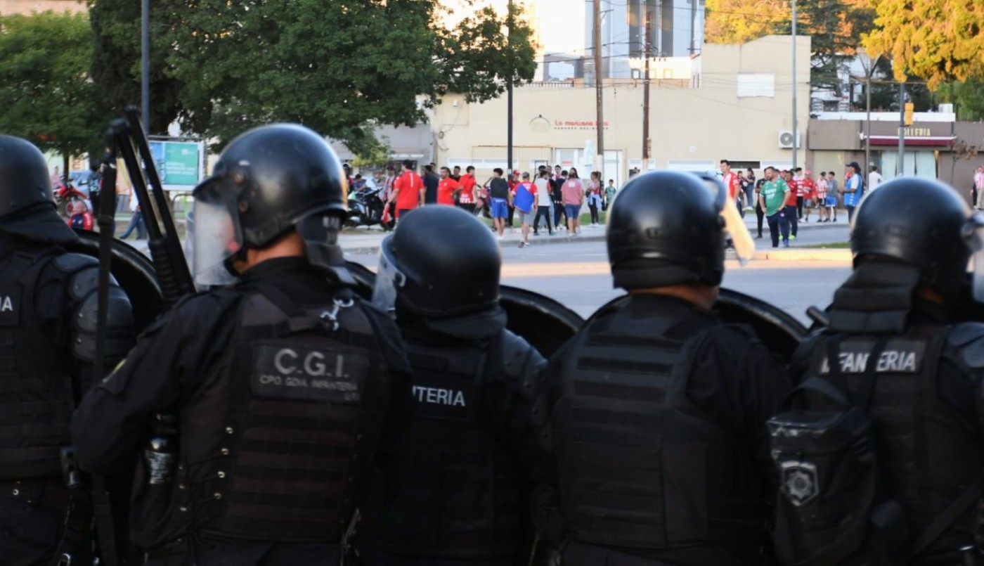 Al menos 18 detenidos por incidentes en Santa Fe tras la derrota de Unión | Deportes