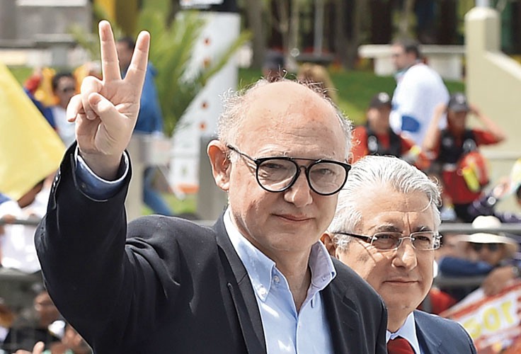 Timerman pidió su excarcelación para poder tratar su cáncer en el exterior | Política