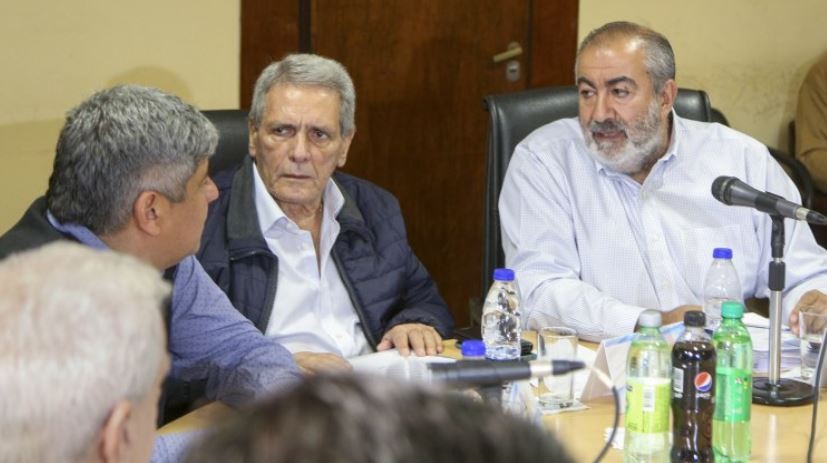 "Provocadores y retrógrados": el duro comunicado de la CGT contra Bullrich, Milei y Espert | Política