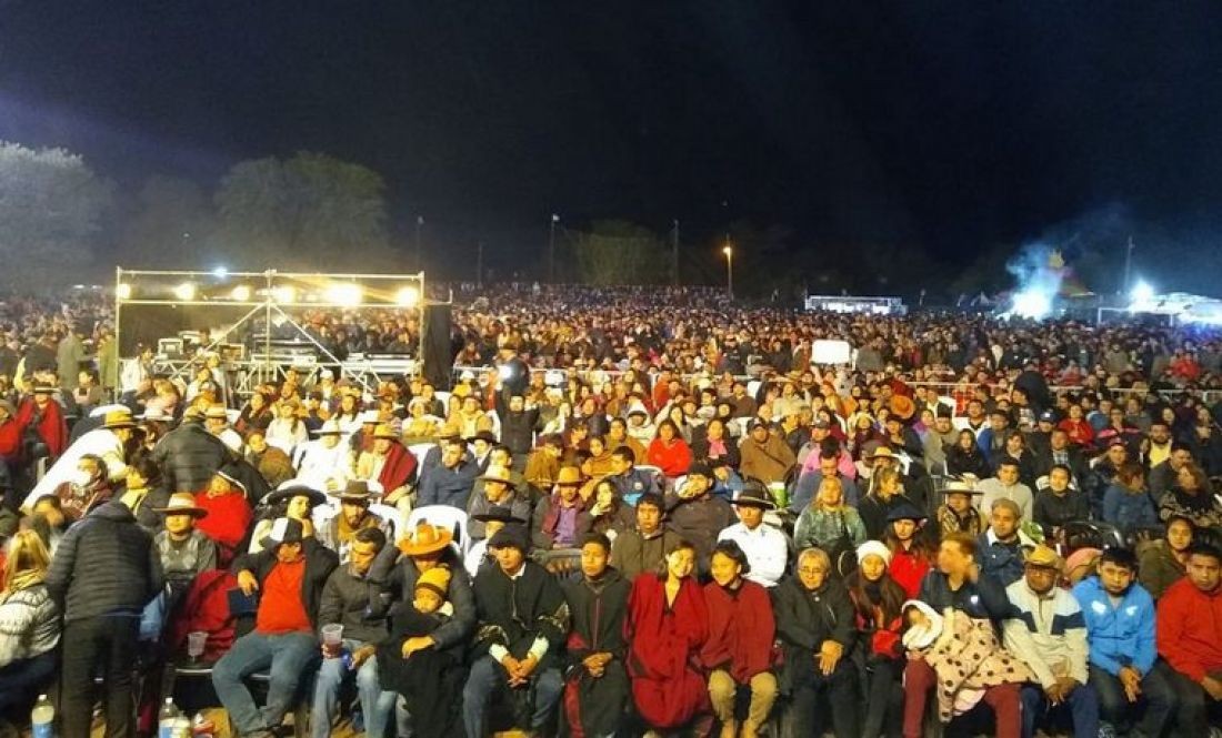 Estaba con licencia psiquiátrica, participó de un festival, la vieron por televisión y la despidieron | Actualidad