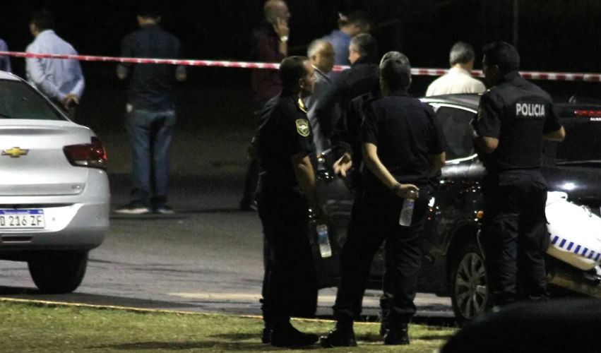 Robaban a través de redes sociales: se tirotearon con la Policía en Avellaneda y huyeron | Actualidad