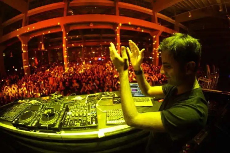 Murió un joven que se descompensó en una fiesta electrónica en Rosario | Actualidad