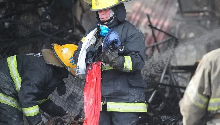 Una pareja y su hija de 12 años murieron al incendiarse su casa en Ituzaingó | Actualidad