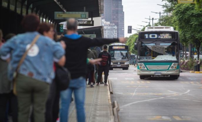 Martes 13: la UTA anunció un nuevo paro total de colectivos | Actualidad