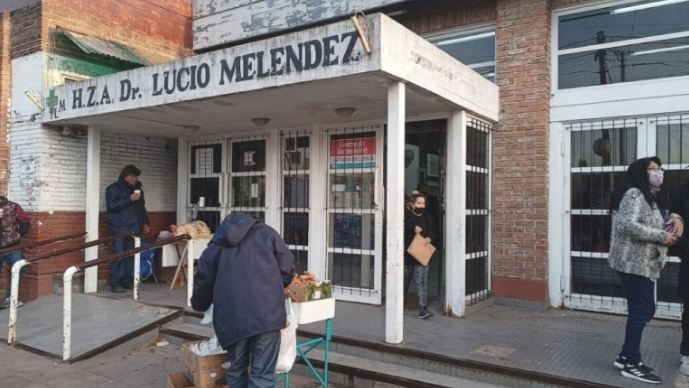 Por riesgo de derrumbe en el Hospital Meléndez, dejaron de atender en las guardias y trasladaron pacientes | Actualidad