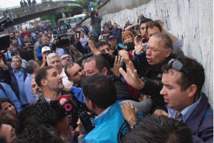 Berni perdonó a los colectiveros que lo agredieron y da por terminada la causa contra ellos | Política