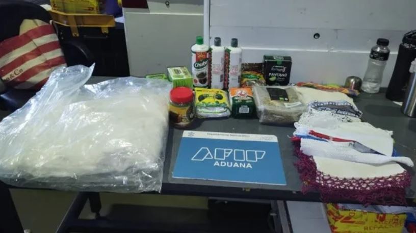 La Aduana secuestró cocaína líquida que iba rumbo a Nueva Zelanda | Actualidad