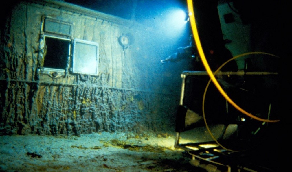 Desapareció un submarino que llevaba a turistas a ver los restos del Titanic | Internacionales