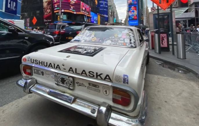 Turismo rutero: la increíble vuelta al mundo de un tucumano en un Torino 380 | Actualidad