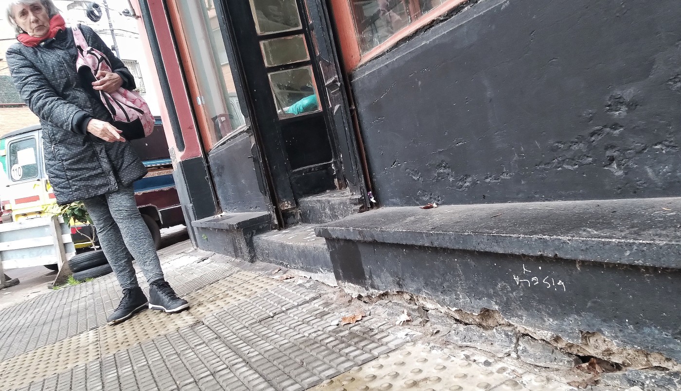 Más de 60 casas con grietas y hundimientos por la construcción de torres en Núñez | Actualidad