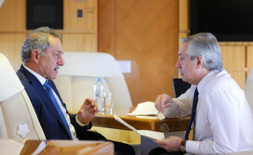 Alberto Fernández viajó a Brasil con Scioli y le agradeció por bajar su candidatura a presidente | Elecciones 2023