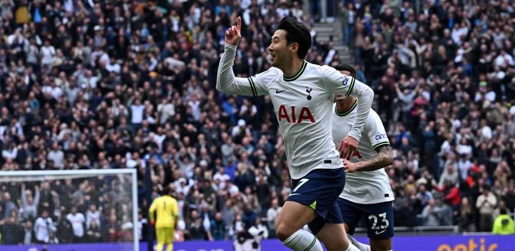 Insólito: el delantero surcoreano de la Premier que la semana pasada tenía 32 años y ahora tiene 30 | Deportes