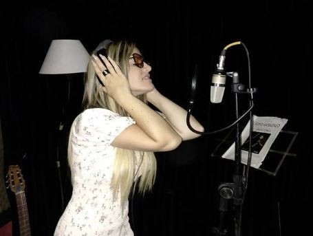 Paula Cabrero, de diseñadora de moda de famosas a cantautora | Espectáculos