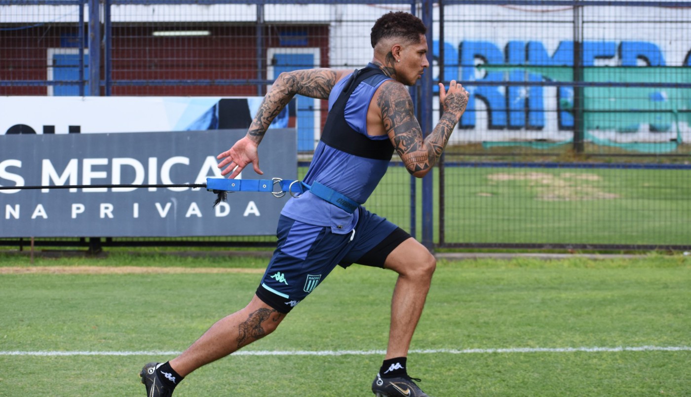 Paolo Guerrero rescindió contrato y se fue de Racing | Deportes