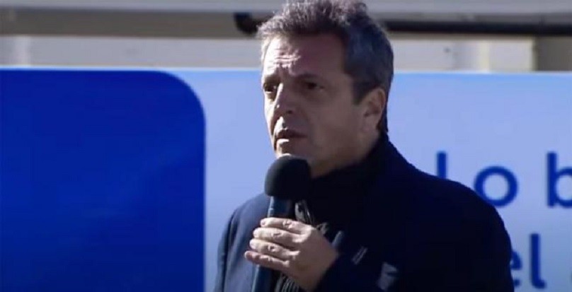 Paro de colectivos: "El Estado transfirió la plata y empresarios parásitos la retuvieron", dijo Massa | Política