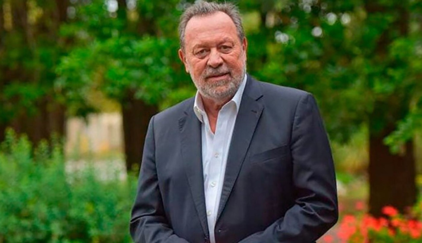 Gustavo Santos, el diputado del PRO que tiene un trabajo en España y no renuncia a su banca | Política