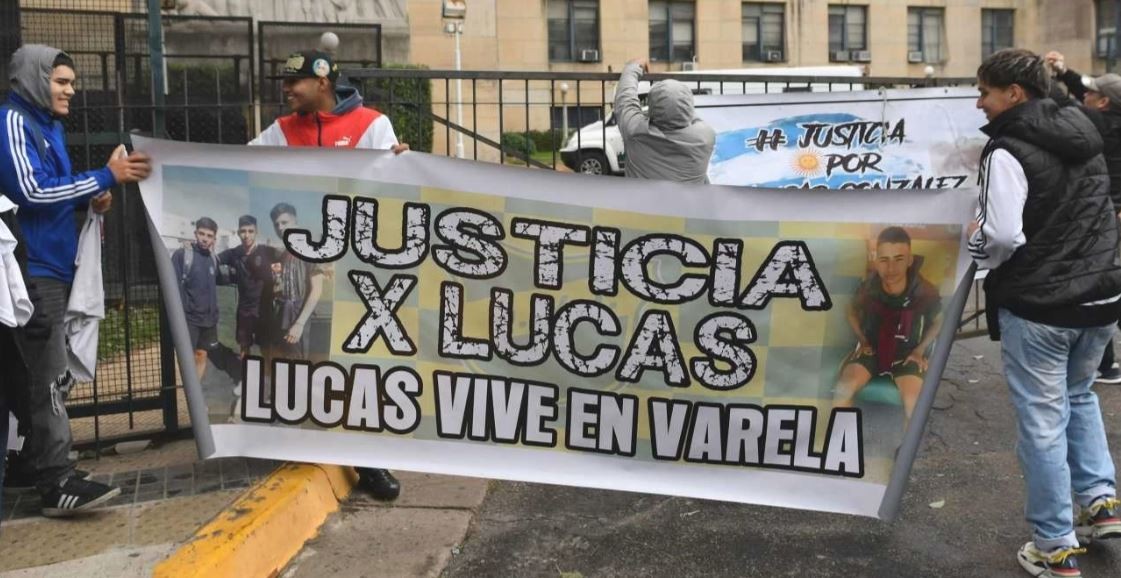 El abogado de la familia de Lucas González, conforme con el veredicto, aclaró: "Es contra tres asesinos, no con toda la policía" | Actualidad