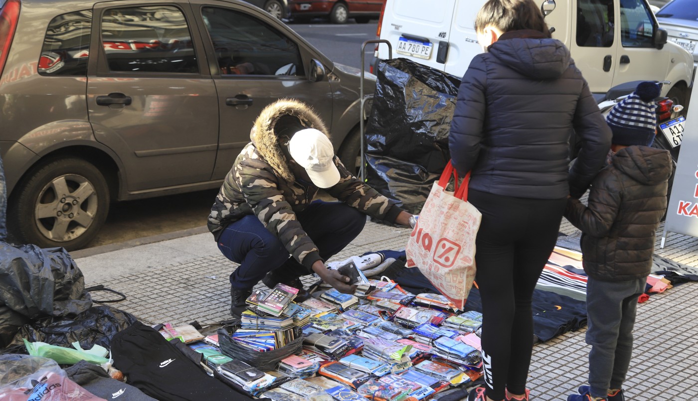 Avanza la creación del sindicato de trapitos, limpiavidrios y manteros: los detalles | Actualidad