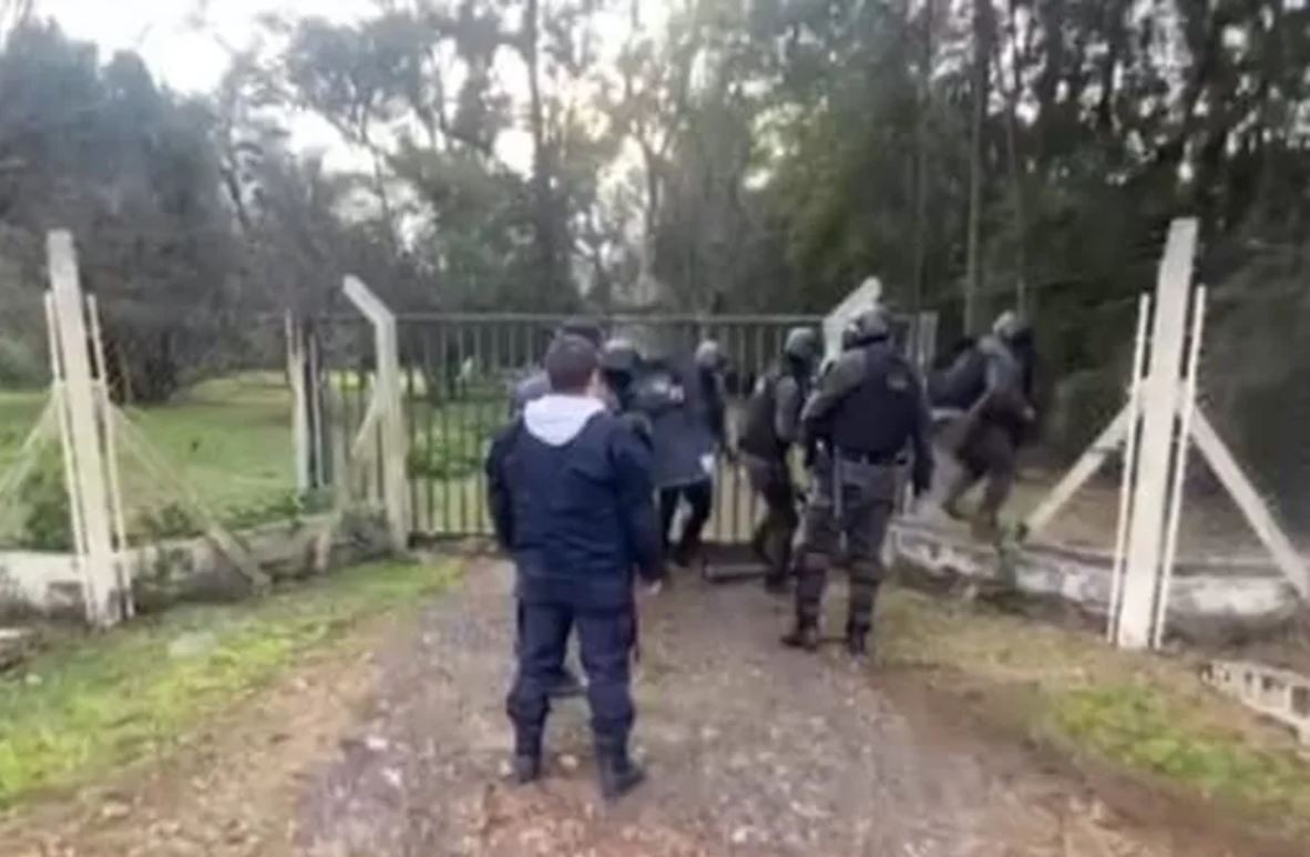 Detienen a una pareja por el robo de una caja fuerte de una inmobiliaria de Pilar | Actualidad