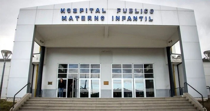 Nena de 4 años con lesiones gravísimas: juzgan a una madre y a su pareja | Actualidad