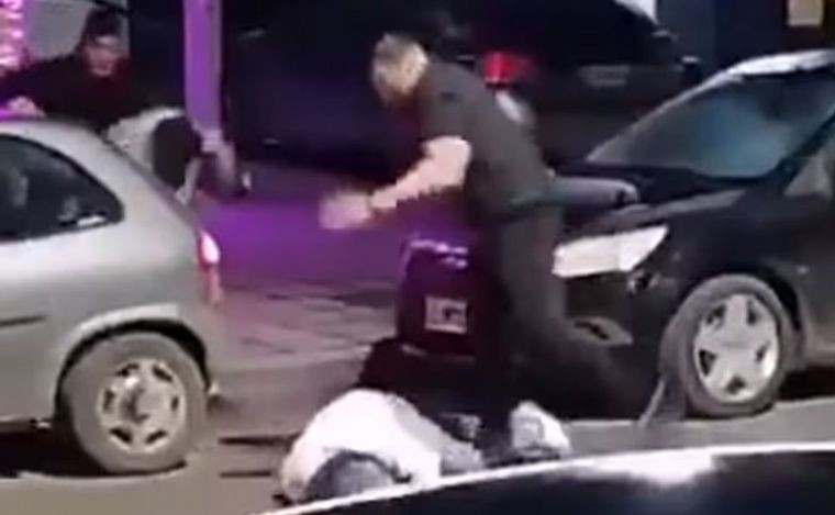 Se negaron a declarar los tres patovicas acusados de golpear a dos hombres en la puerta de un boliche en Necochea | Actualidad